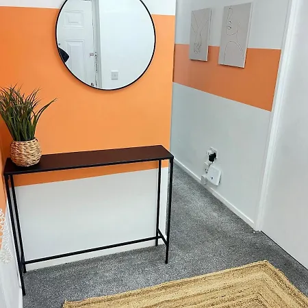 Leeds Centre 2 Bed With Free Parking Apartment Leeds (West Yorkshire)
