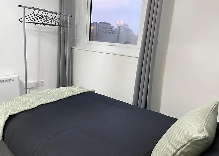 アパート Centre 2 Bed With Free Parking リーズ