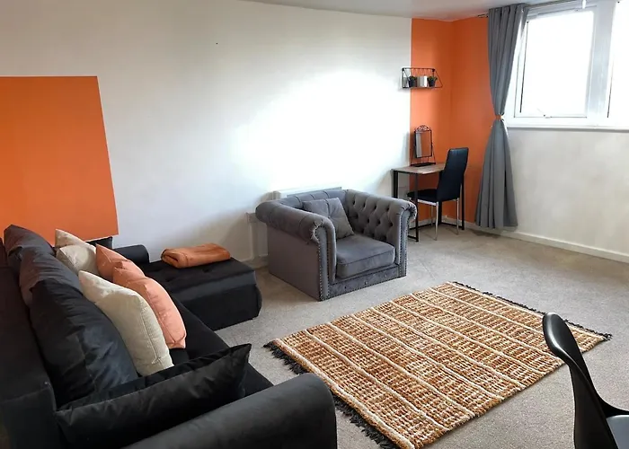 Centre 2 Bed With Free Parking アパート